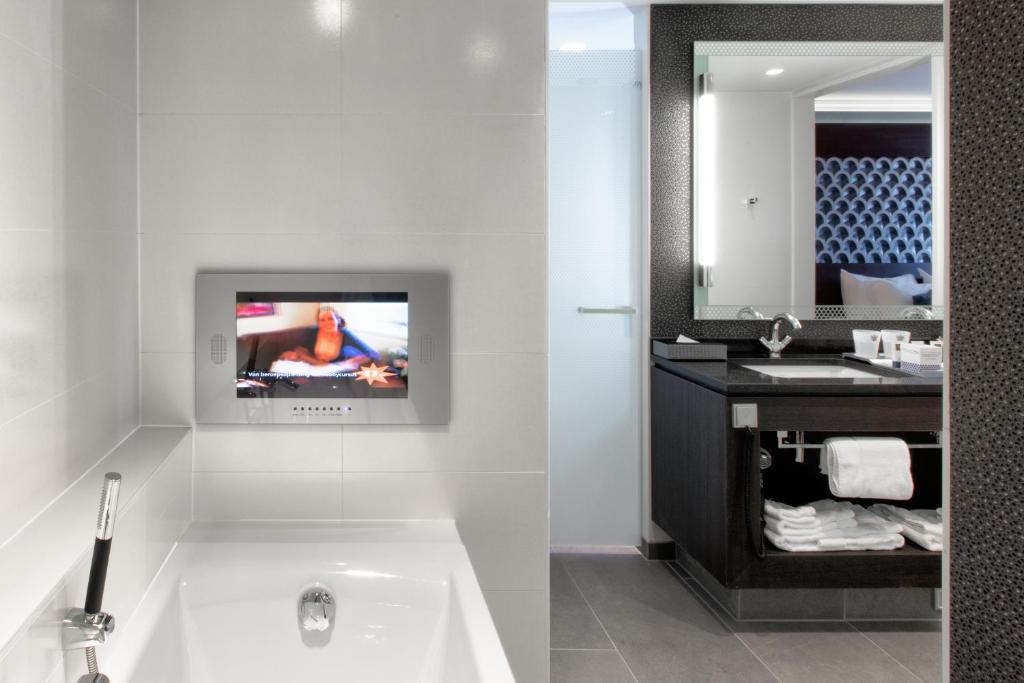 Hotel Dux Roermond Quarto foto